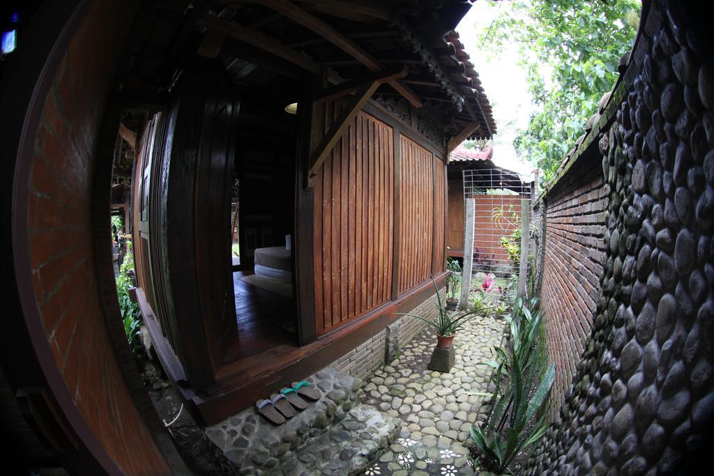 Omah Garengpoeng Guest House Magelang Esterno foto