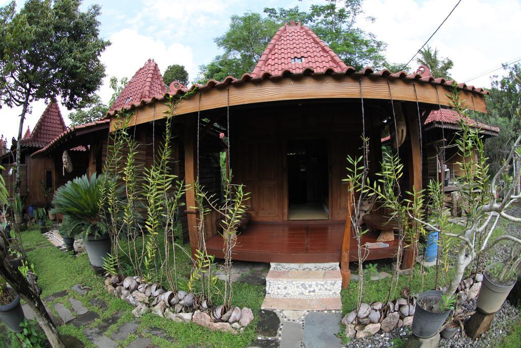 Omah Garengpoeng Guest House Magelang Esterno foto