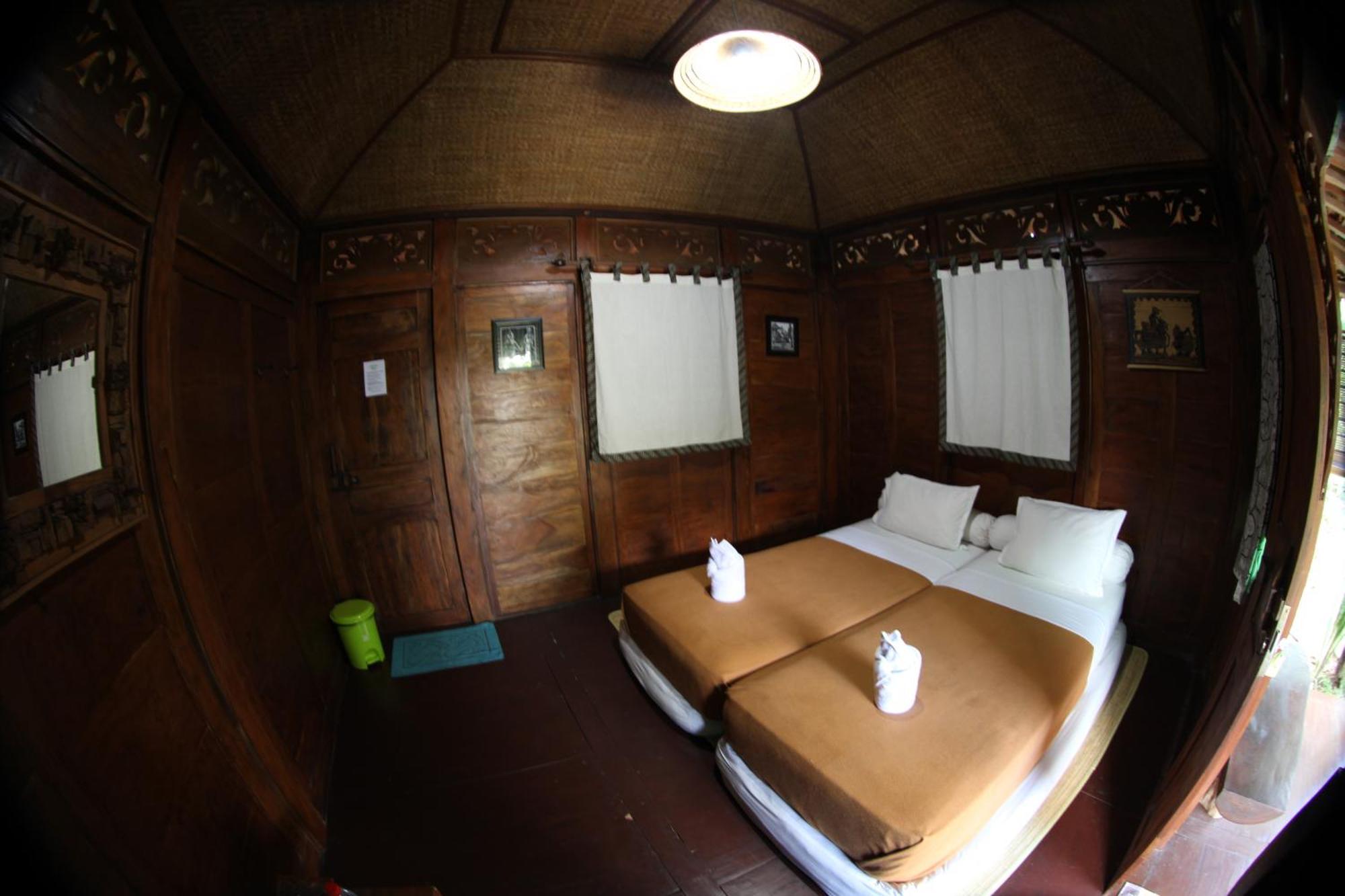 Omah Garengpoeng Guest House Magelang Esterno foto