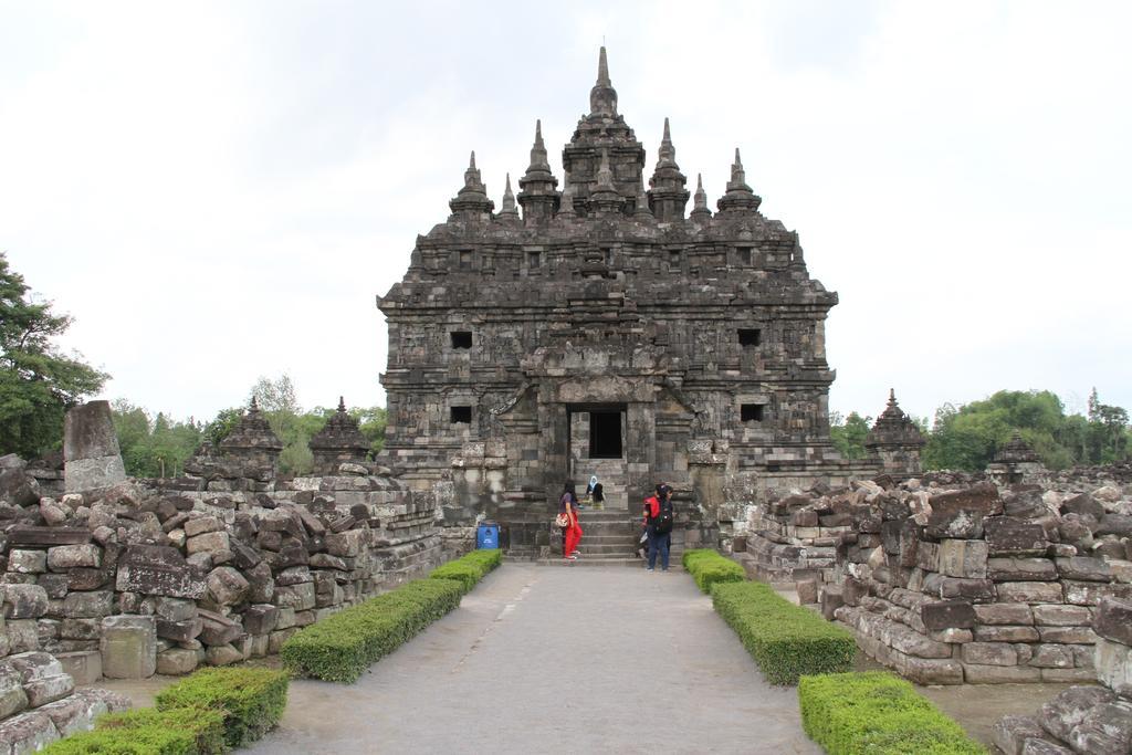 Omah Garengpoeng Guest House Magelang Esterno foto